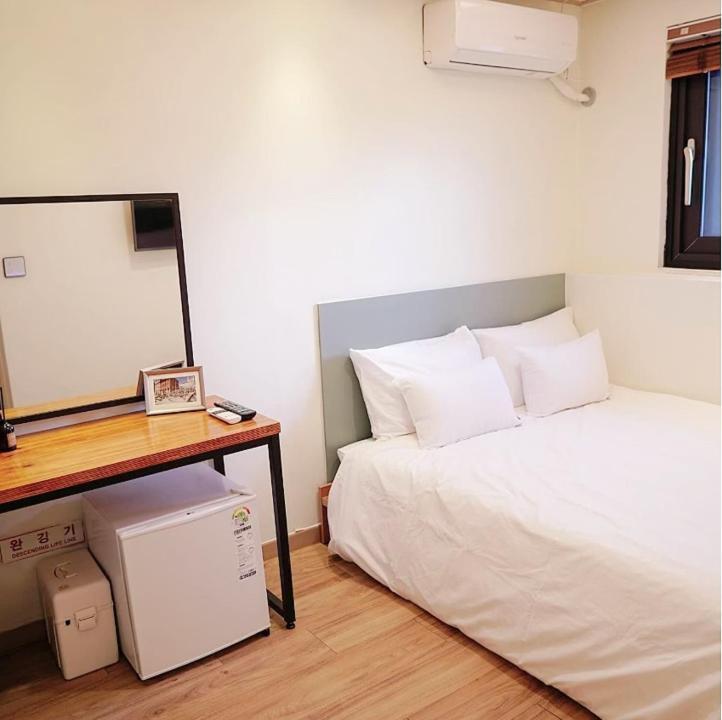 Hostel Korea - Ikseon Сеул Экстерьер фото