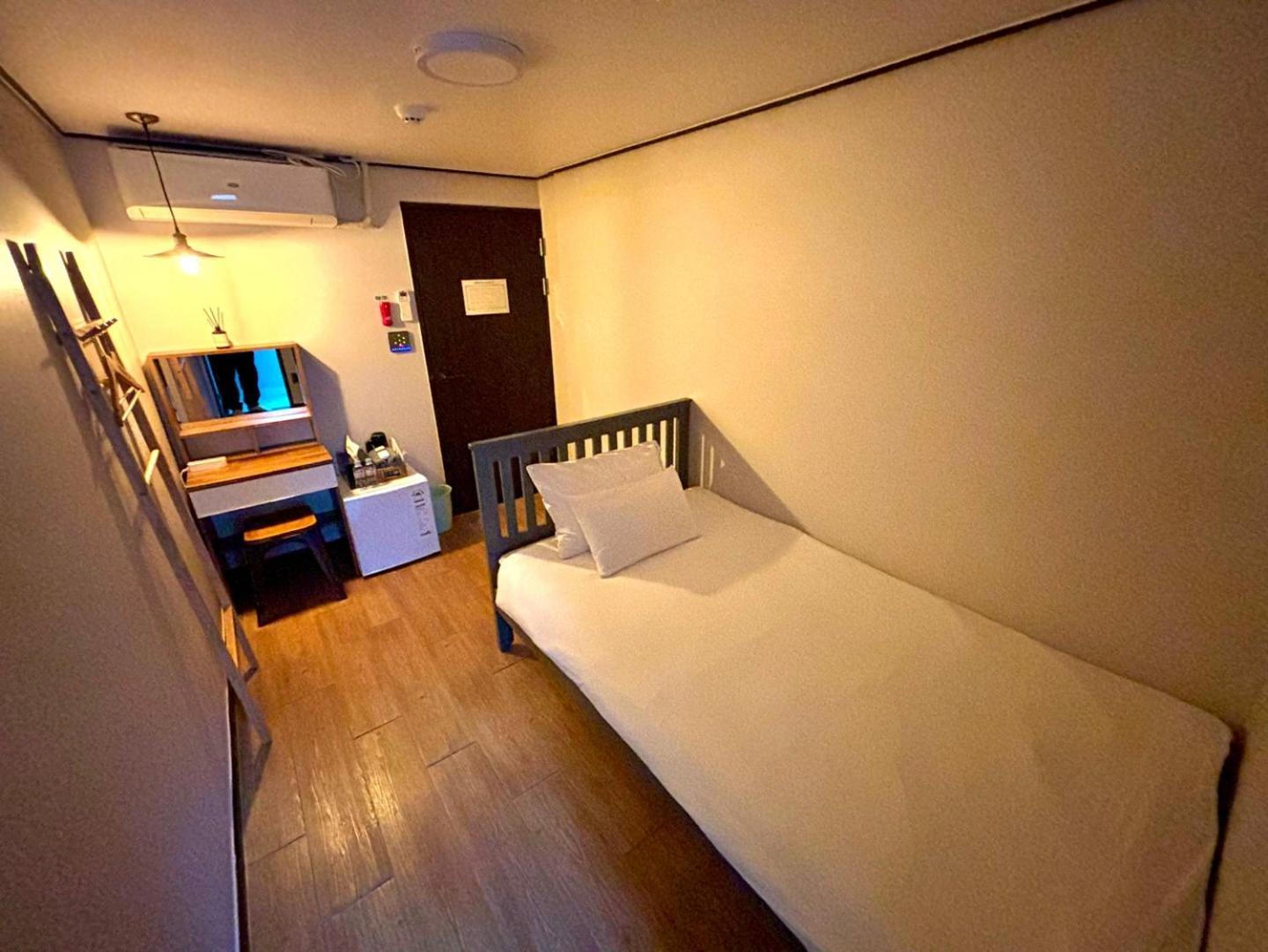 Hostel Korea - Ikseon Сеул Экстерьер фото